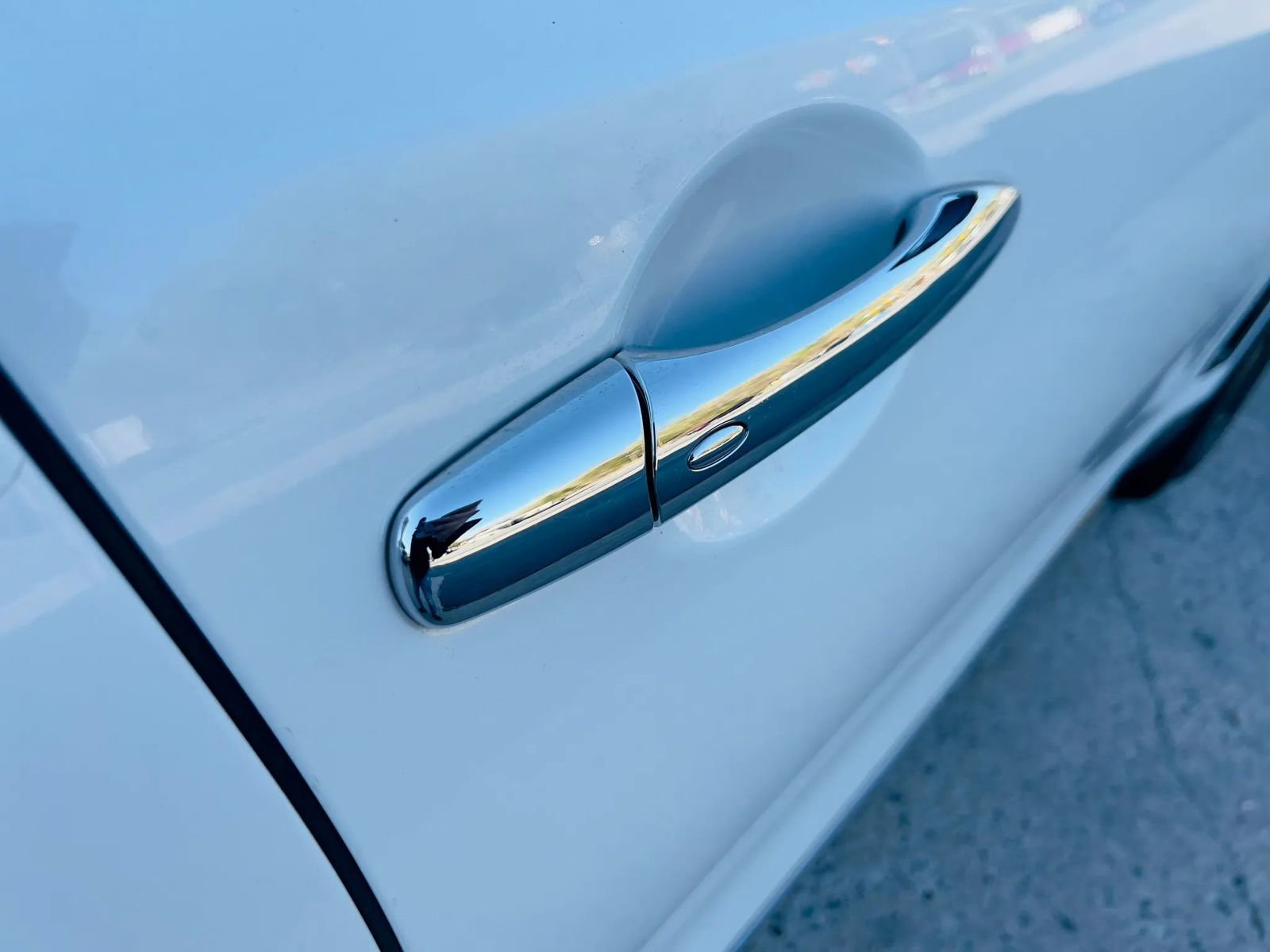 Used 2015 INFINITI QX70 3.7 image 12