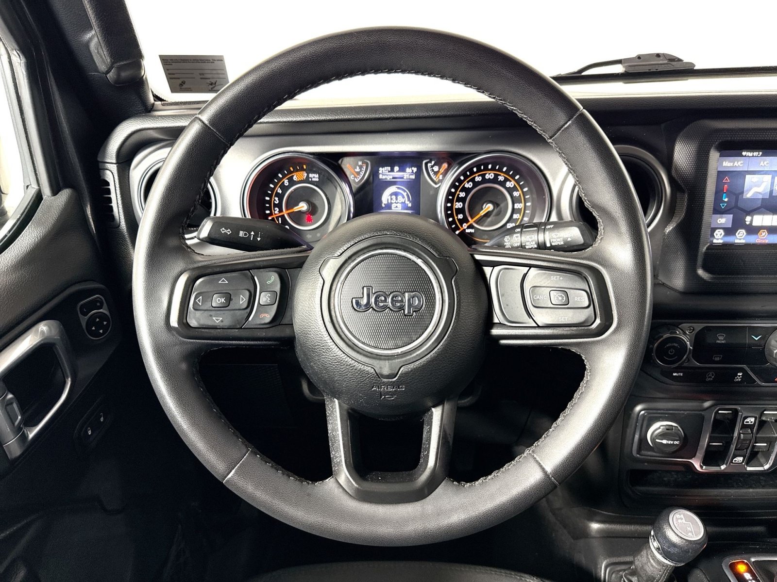 Used 2023 Jeep Wrangler Unlimited Sport AWD/4WD image 16