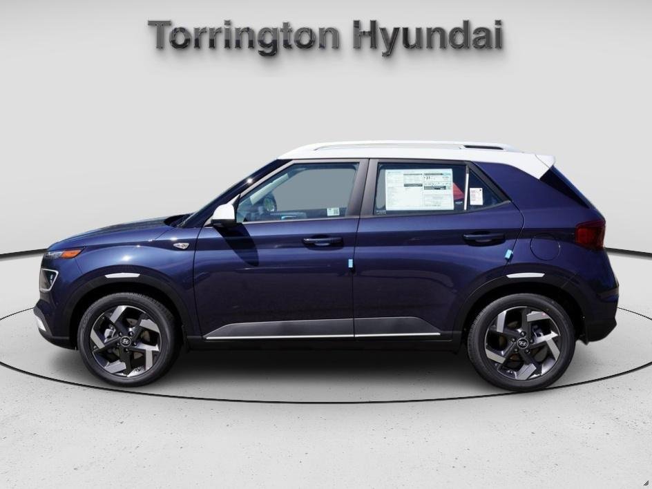New 2025 Hyundai Venue Limited image 4