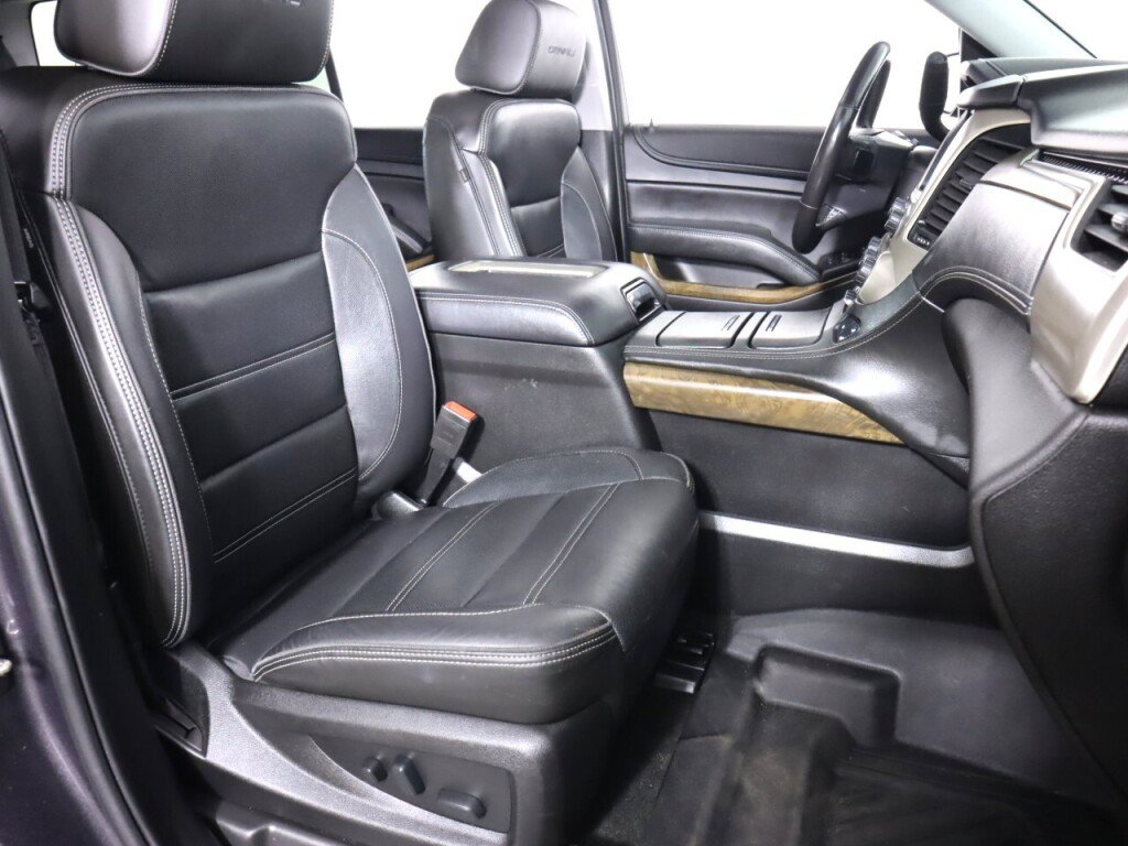 Used 2018 GMC Yukon Denali w/ Denali Ultimate Package AWD/4WD image 47