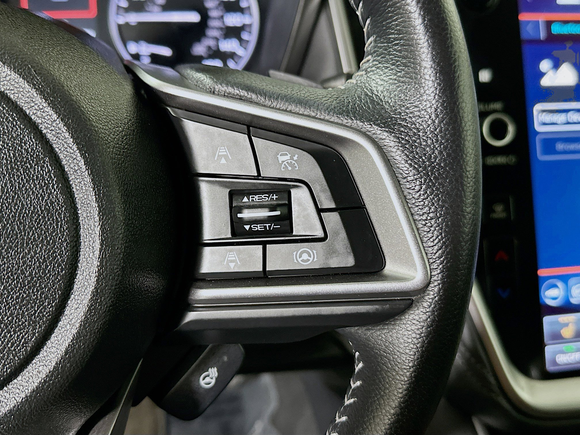 Used 2022 Subaru Outback Limited AWD/4WD image 17