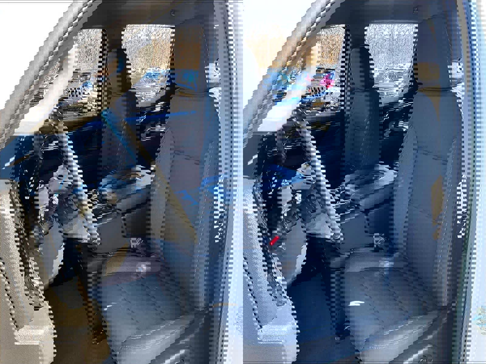 Used 2023 Chevrolet Silverado 1500 LT image 10