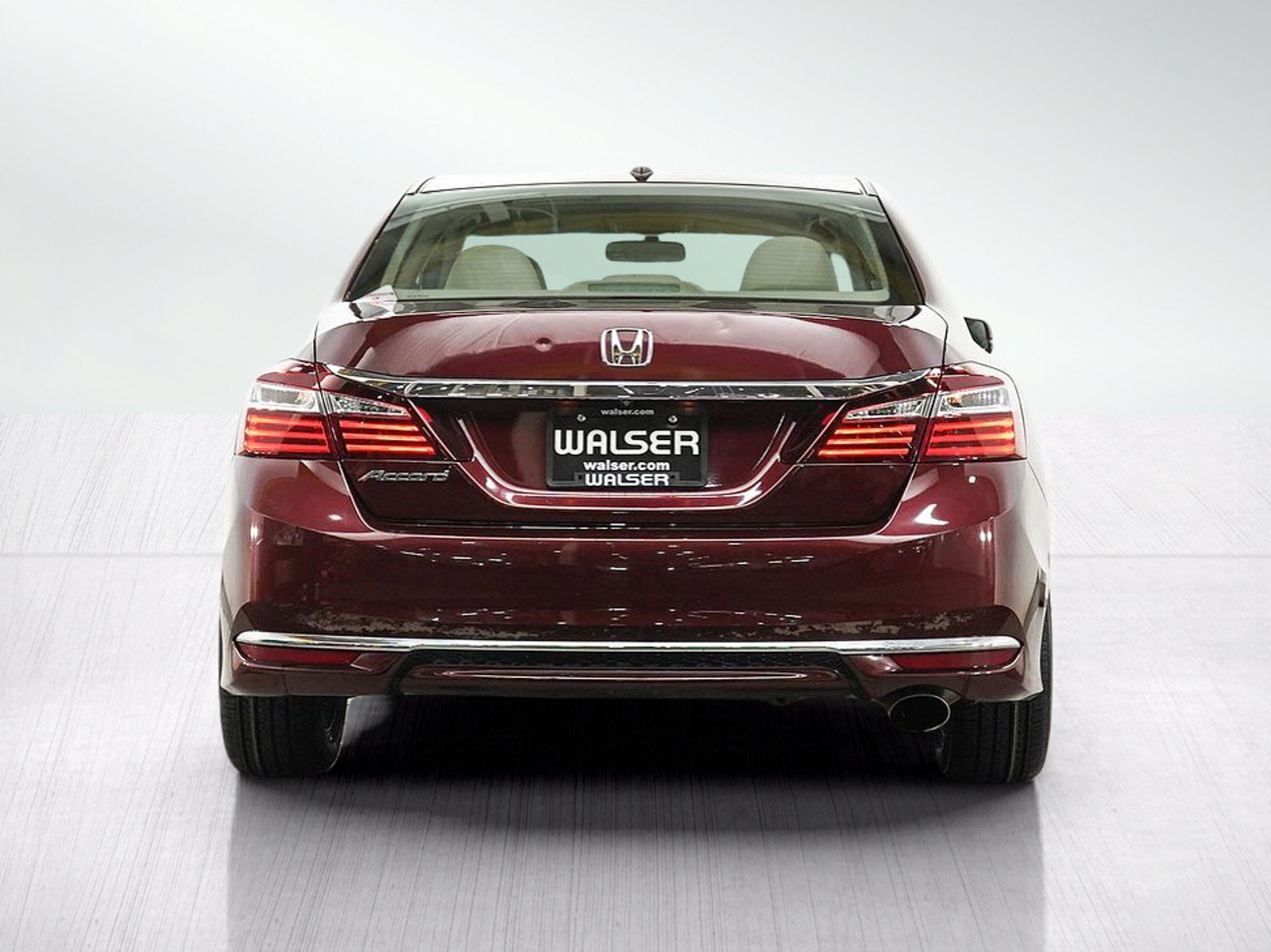 Used 2017 Honda Accord EX image 4