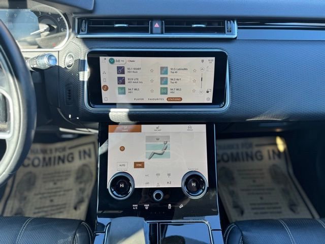 Used 2022 Land Rover Range Rover Velar R-Dynamic S image 26