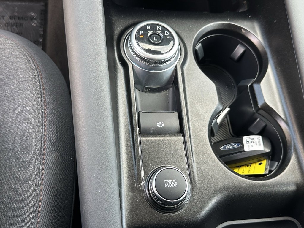 Used 2025 Ford Explorer Active image 30