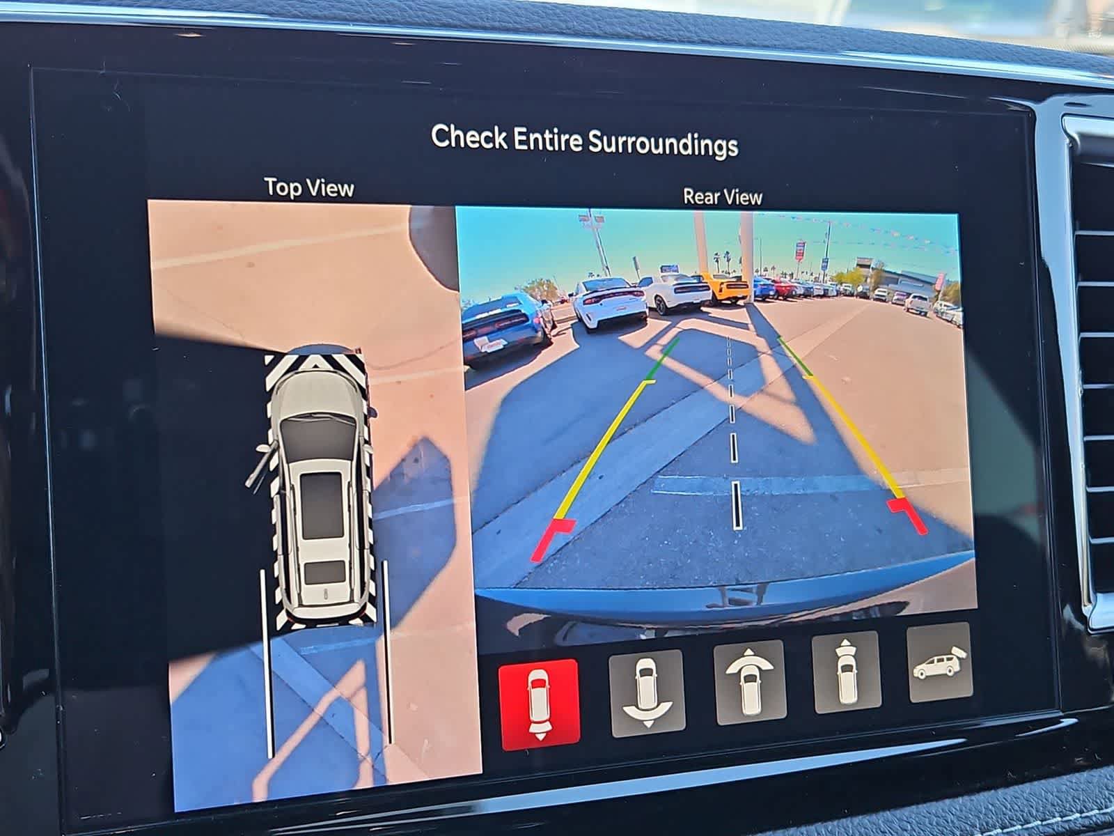New 2026 Chrysler Pacifica Limited AWD/4WD image 29