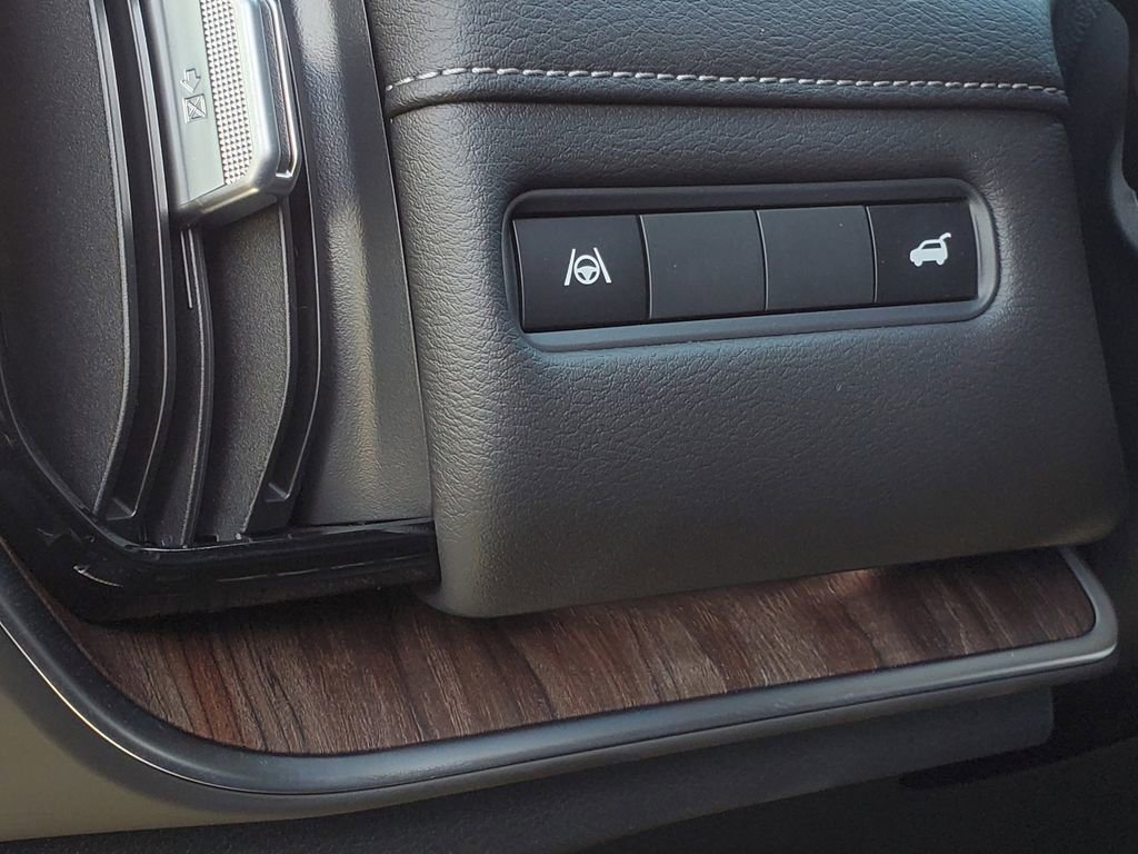 New 2026 Nissan Armada Platinum image 14