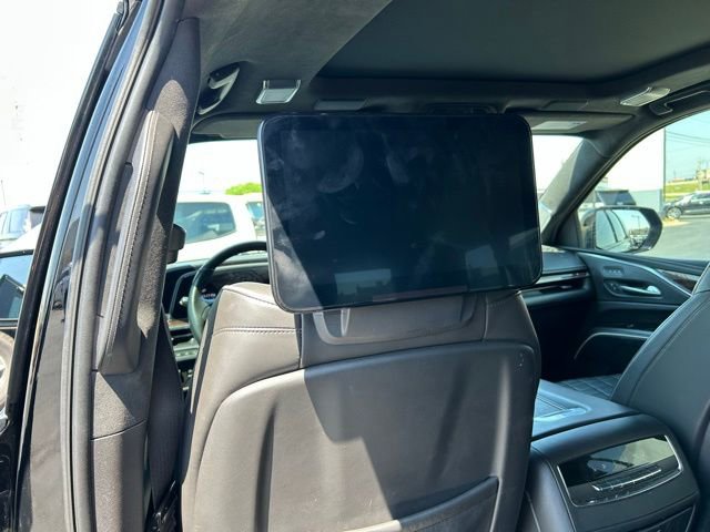 Used 2021 Cadillac Escalade ESV Sport Platinum AWD/4WD image 22