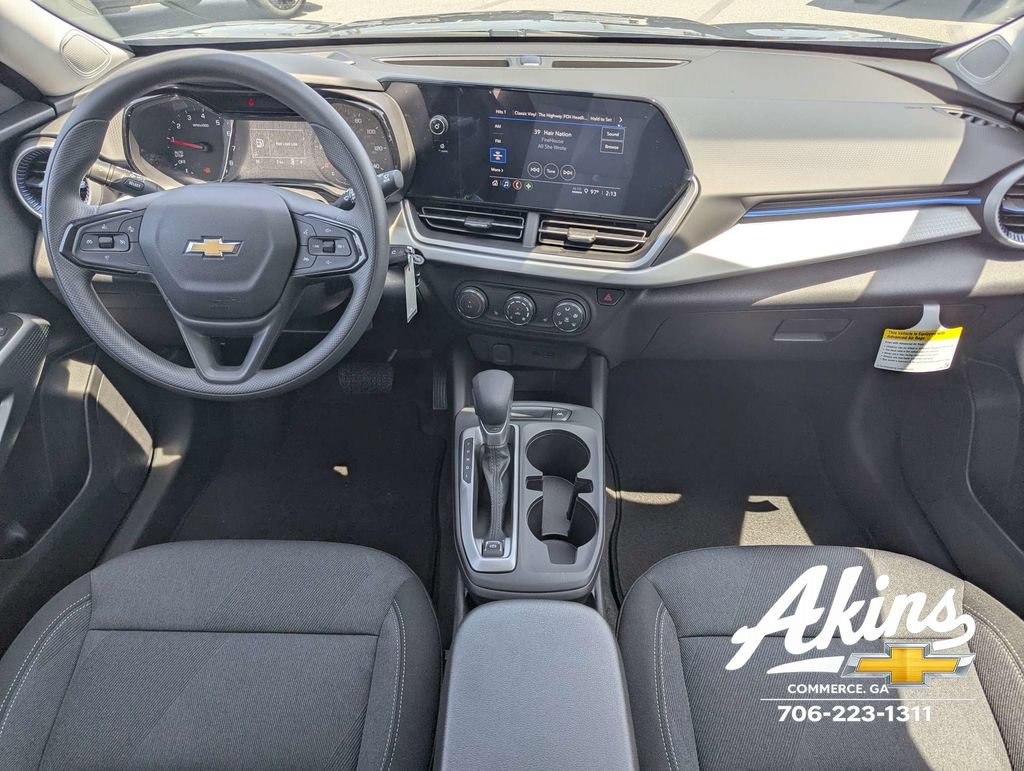 New 2026 Chevrolet Trax LS w/ LS Convenience Package FWD image 14