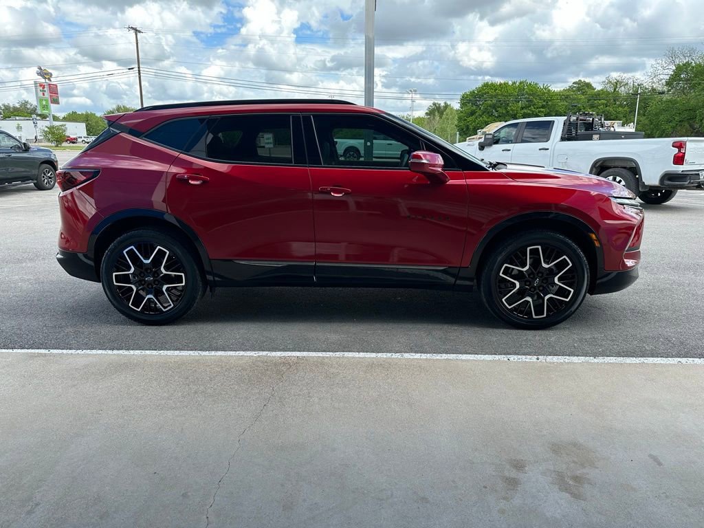 Used 2023 Chevrolet Blazer RS w/ Driver Confidence II Package image 8