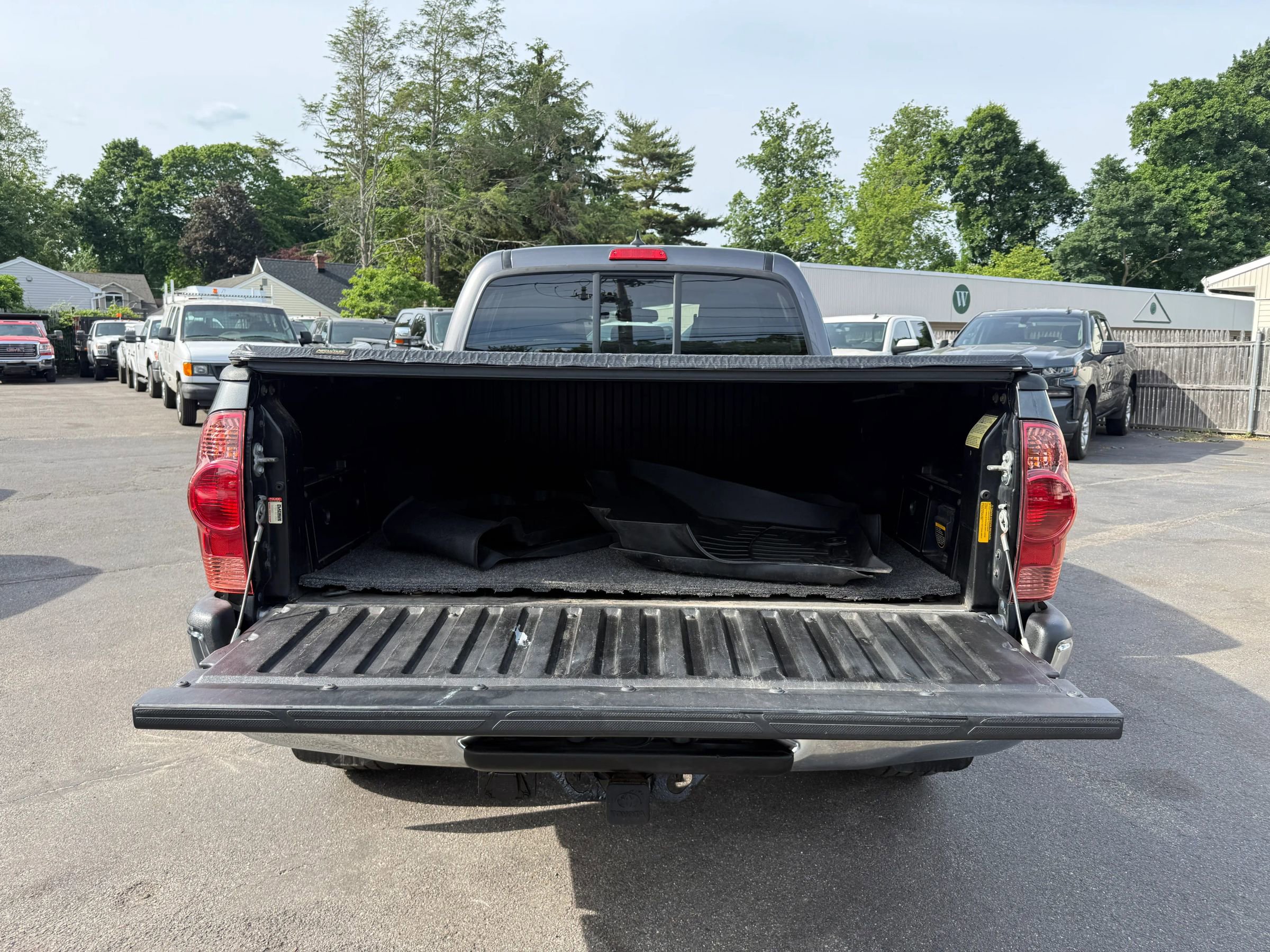 Used 2014 Toyota Tacoma 4x4 Double Cab image 9