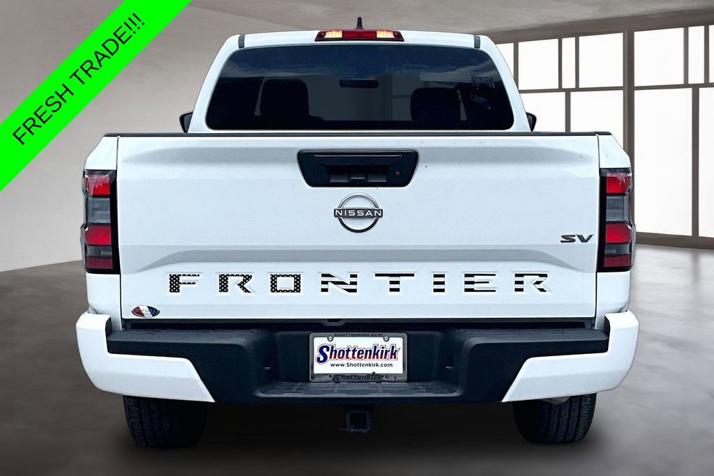 Used 2024 Nissan Frontier SV RWD image 5