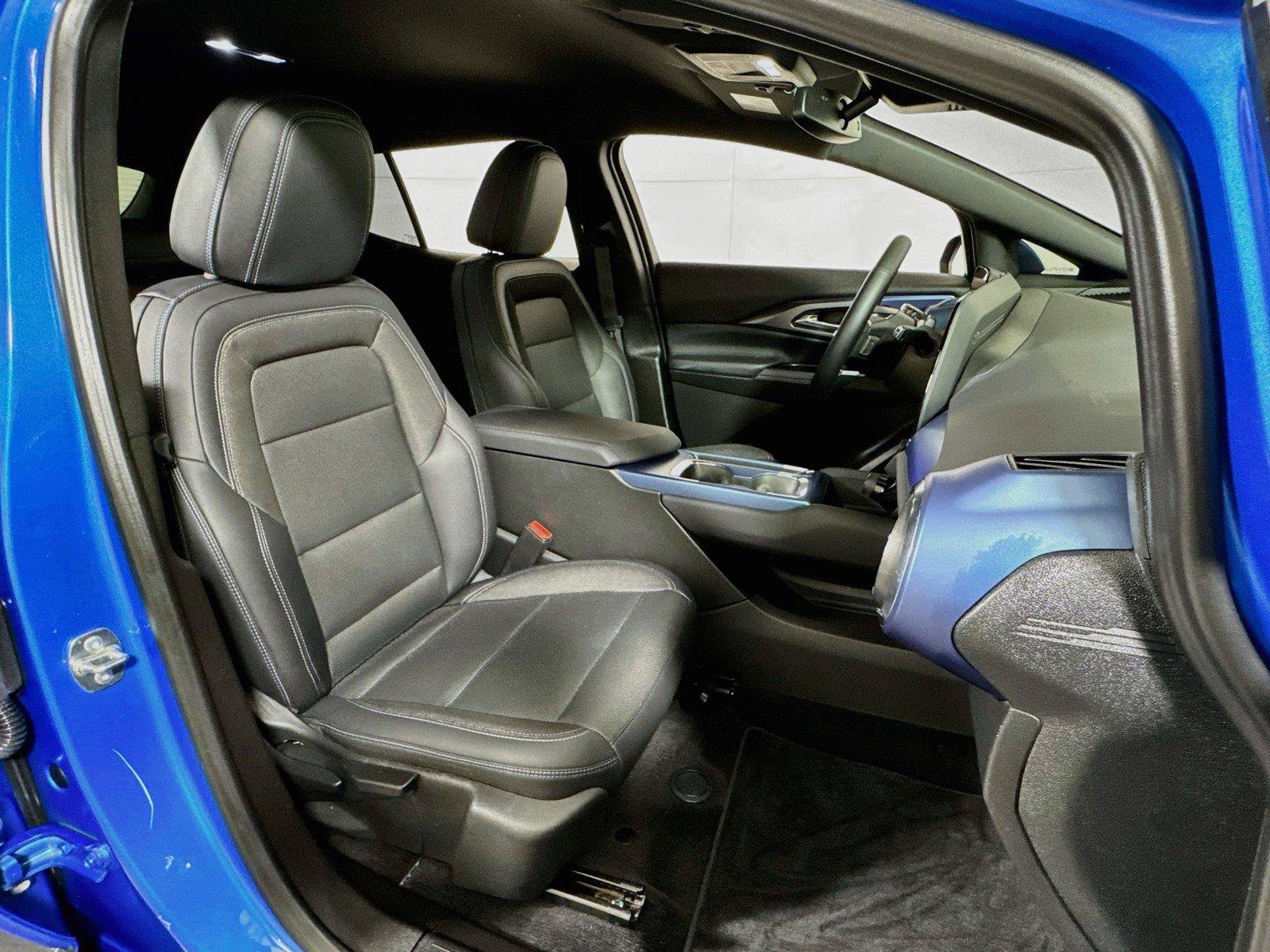 Certified 2024 Chevrolet Equinox EV LT w/ Active Safety Package 3 FWD image 26