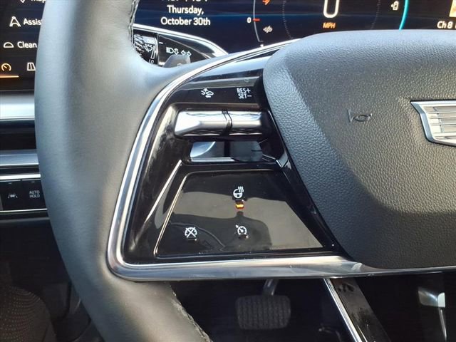 Certified 2024 Cadillac Lyriq Luxury image 34