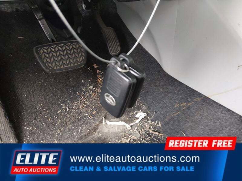 Used 2015 Toyota Prius Two FWD image 21