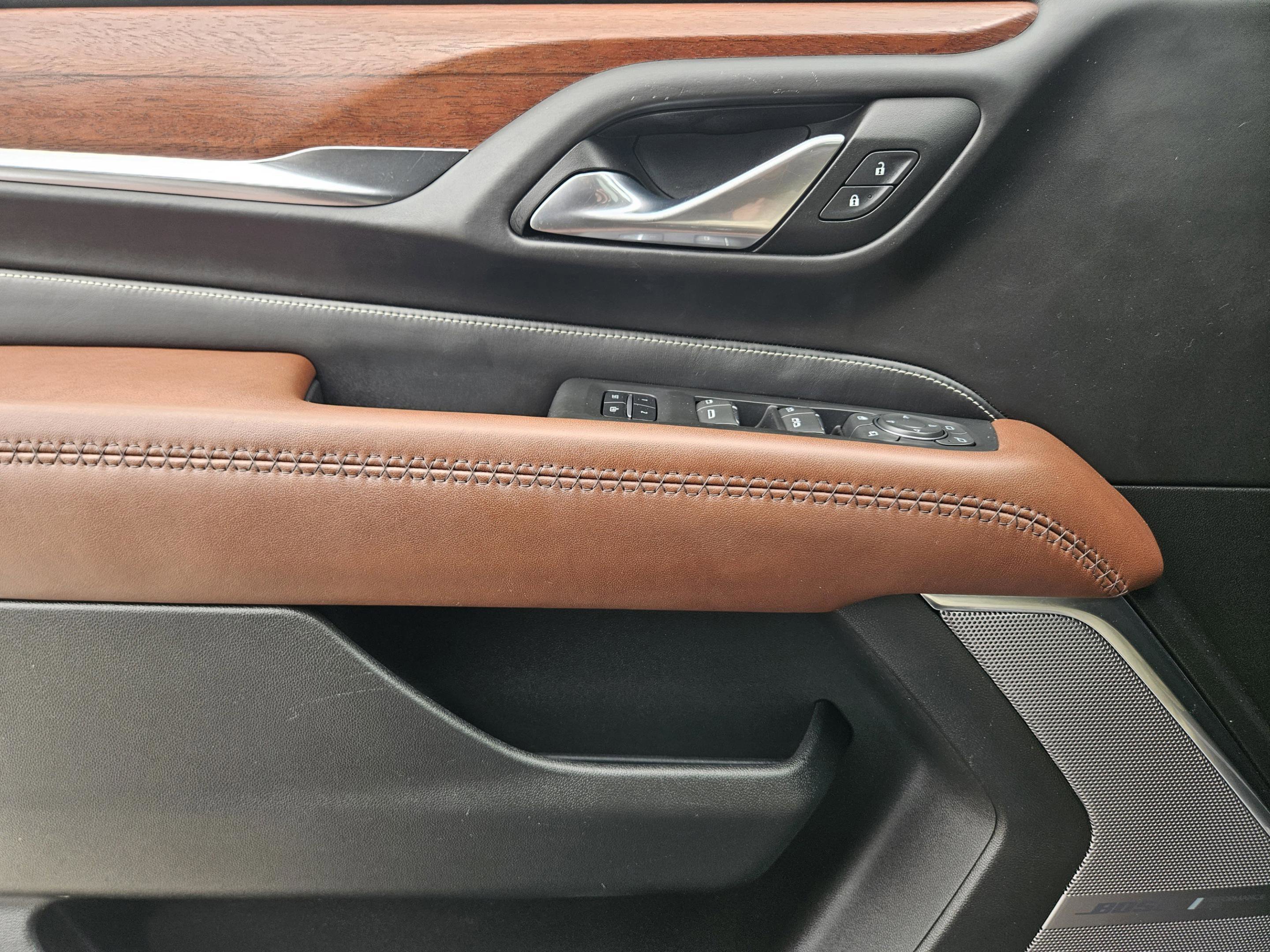 Used 2023 GMC Yukon Denali Ultimate image 26