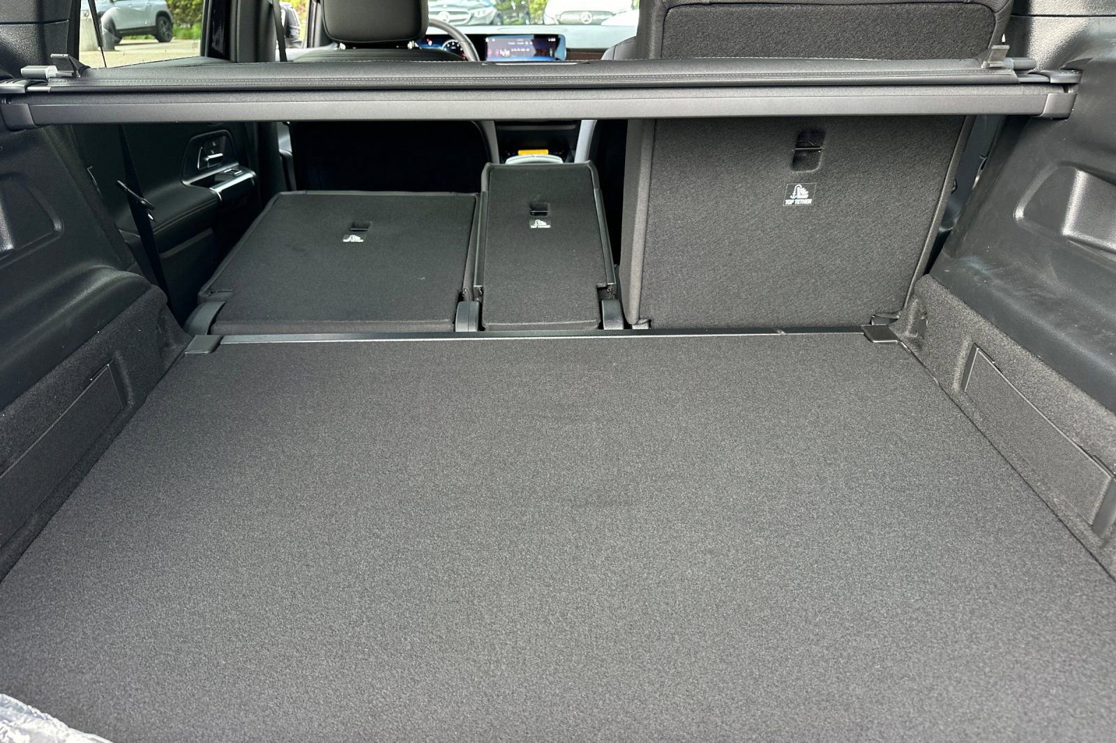 New 2026 Mercedes-Benz GLB 250 image 35