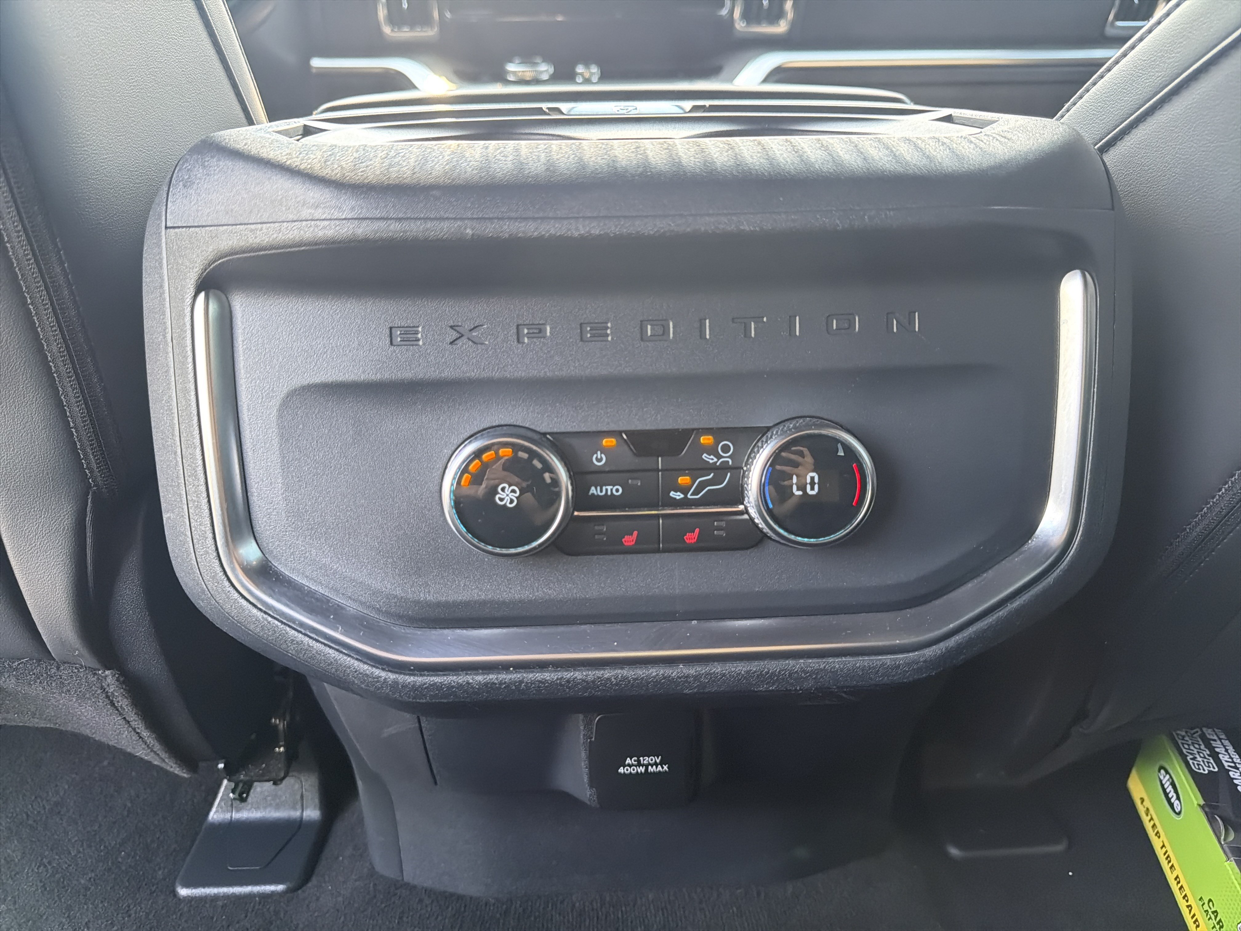 Used 2025 Ford Expedition Tremor AWD/4WD image 46