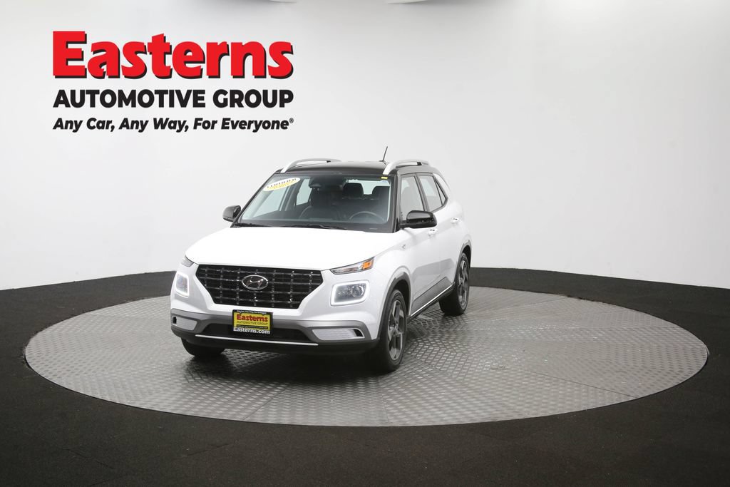 Used 2025 Hyundai Venue Limited FWD image 53