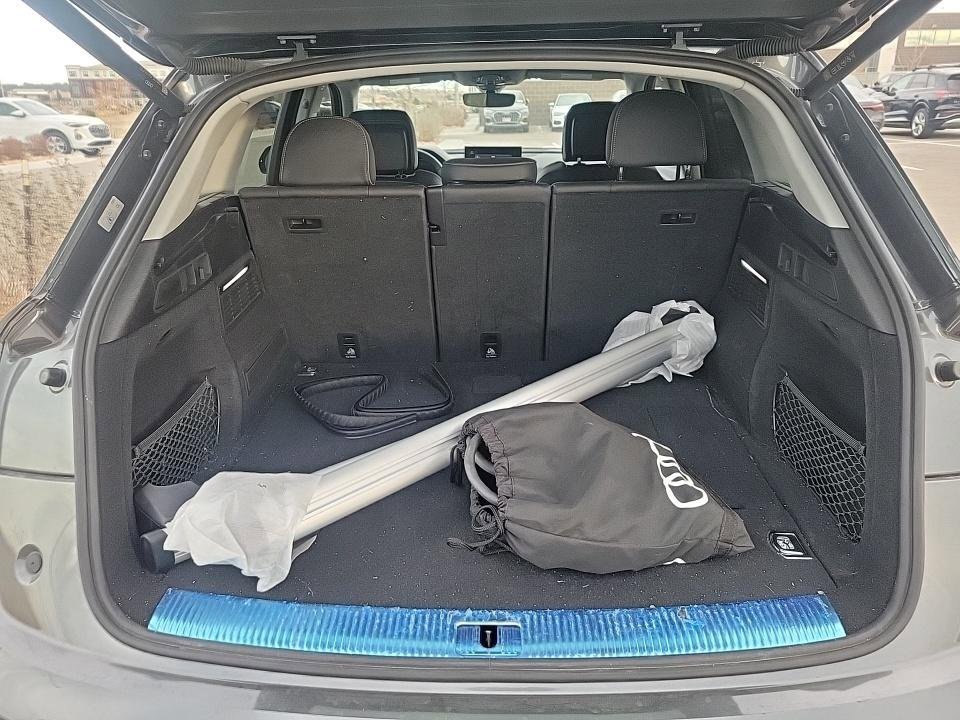 Used 2023 Audi Q5 e Prestige w/ Prestige Package image 14