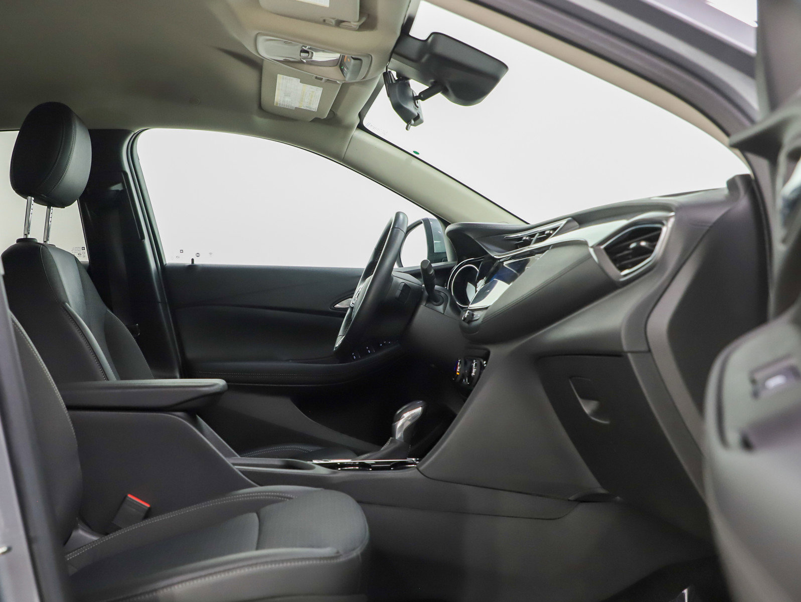 Used 2023 Buick Encore GX Preferred w/ Cold Weather Comfort Package image 11