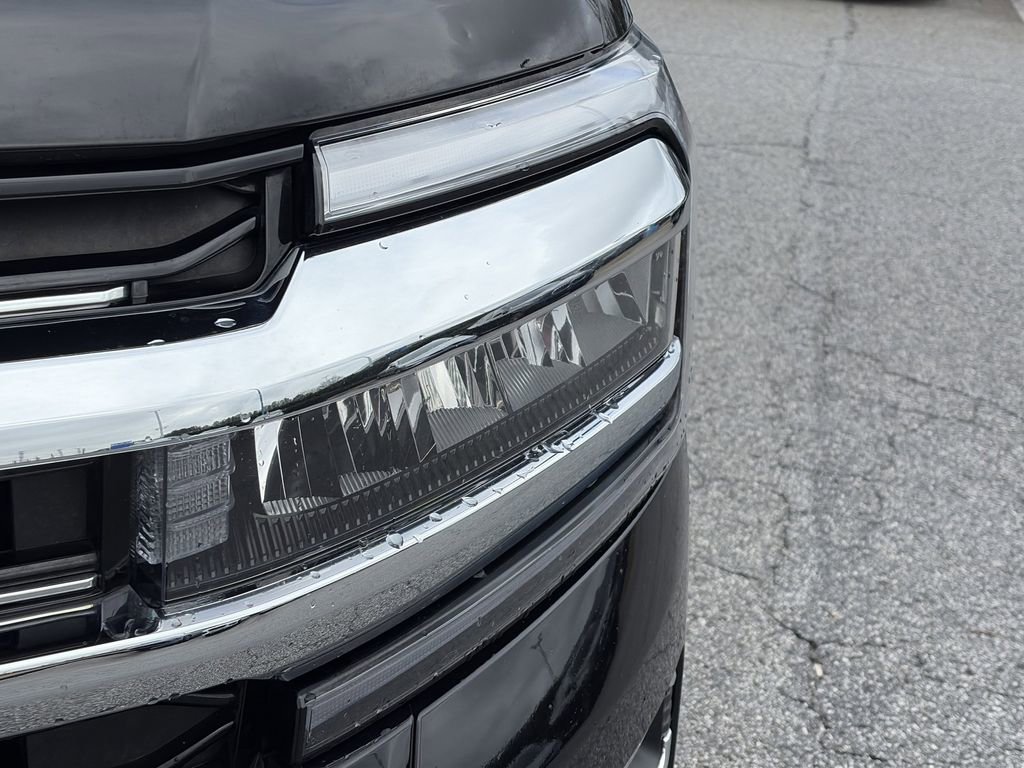 Used 2024 Ford Expedition Max Limited AWD/4WD image 32