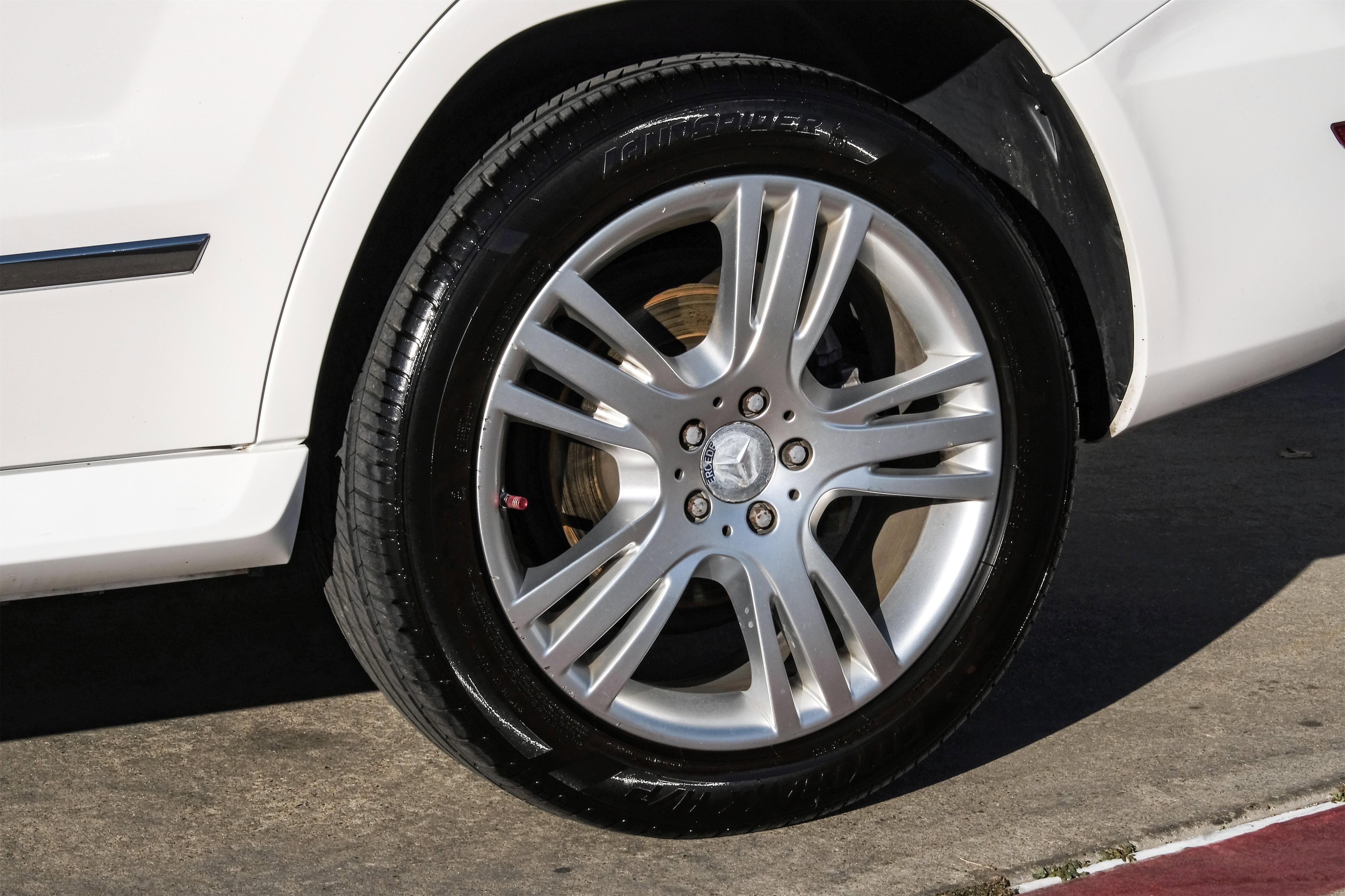 Used 2013 Mercedes-Benz GLK 350 2WD image 55