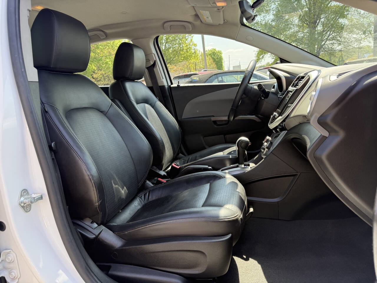 Used 2019 Chevrolet Sonic Premier image 14