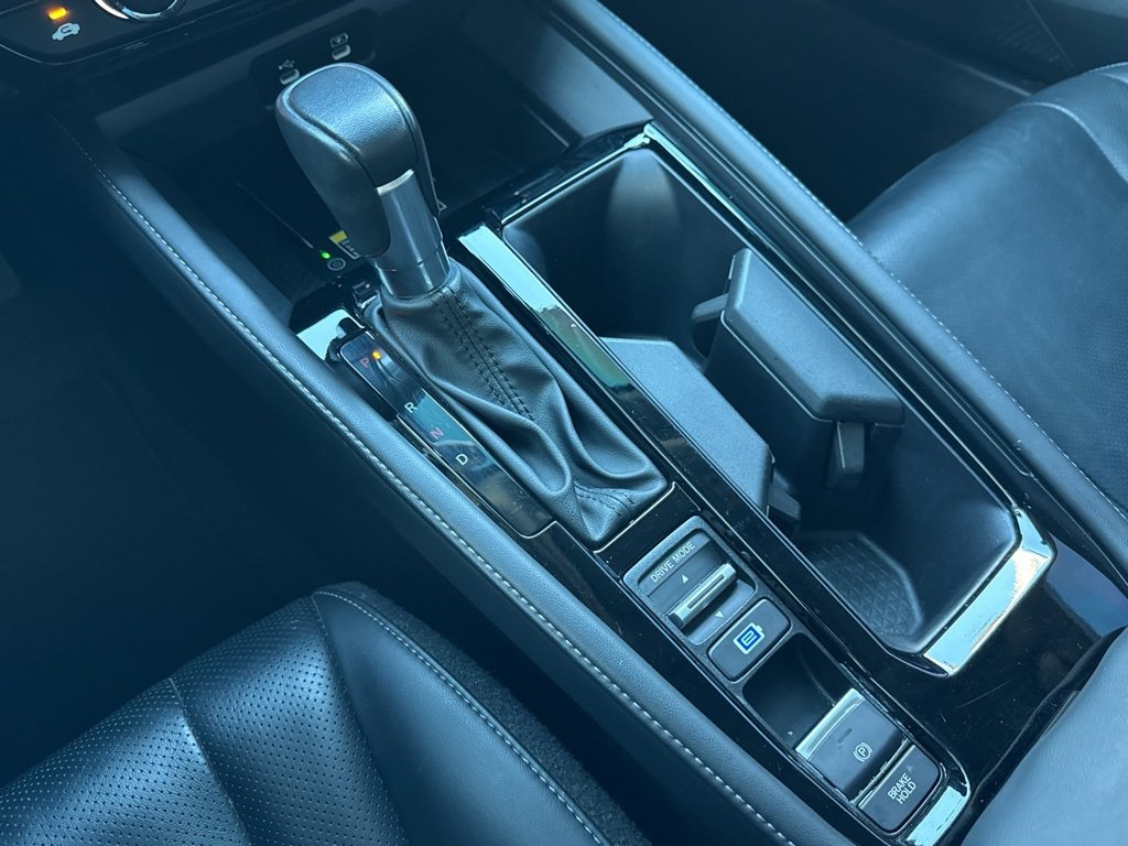 Used 2024 Honda Accord Touring image 10