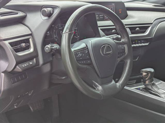 Used 2021 Lexus UX 200 w/ Premium Package FWD image 10