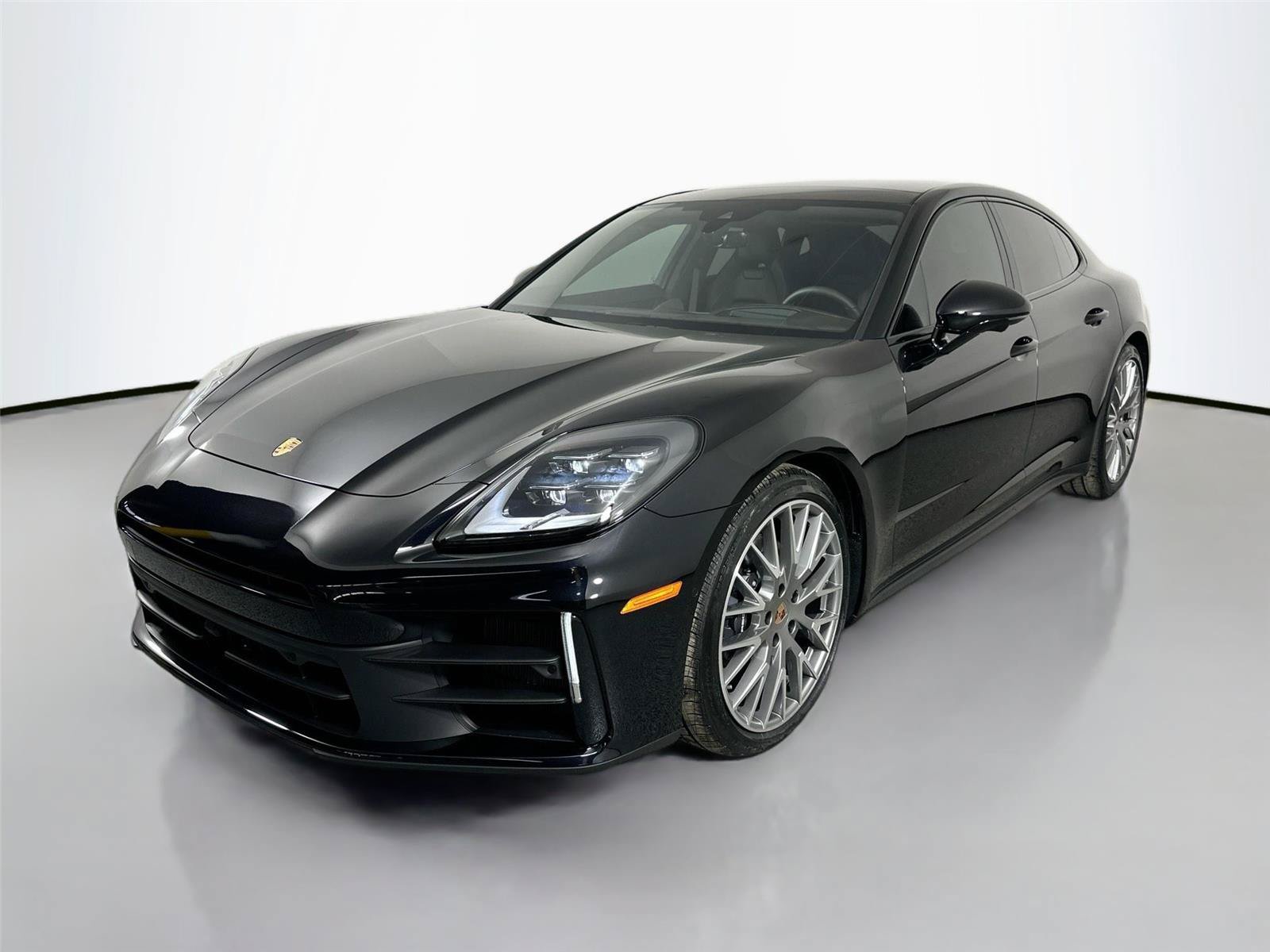 Certified 2026 Porsche Panamera 4 AWD/4WD image 1