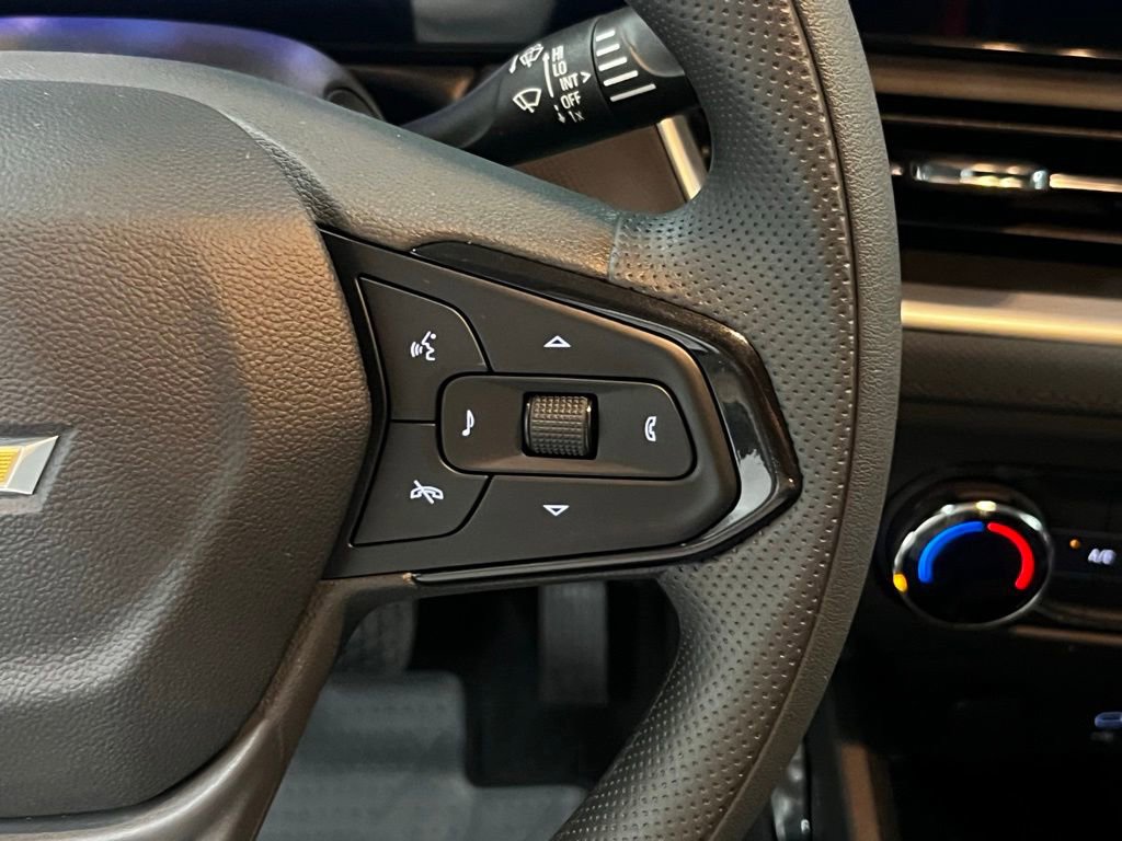 New 2026 Chevrolet TrailBlazer LS w/ LS Convenience Package FWD image 17