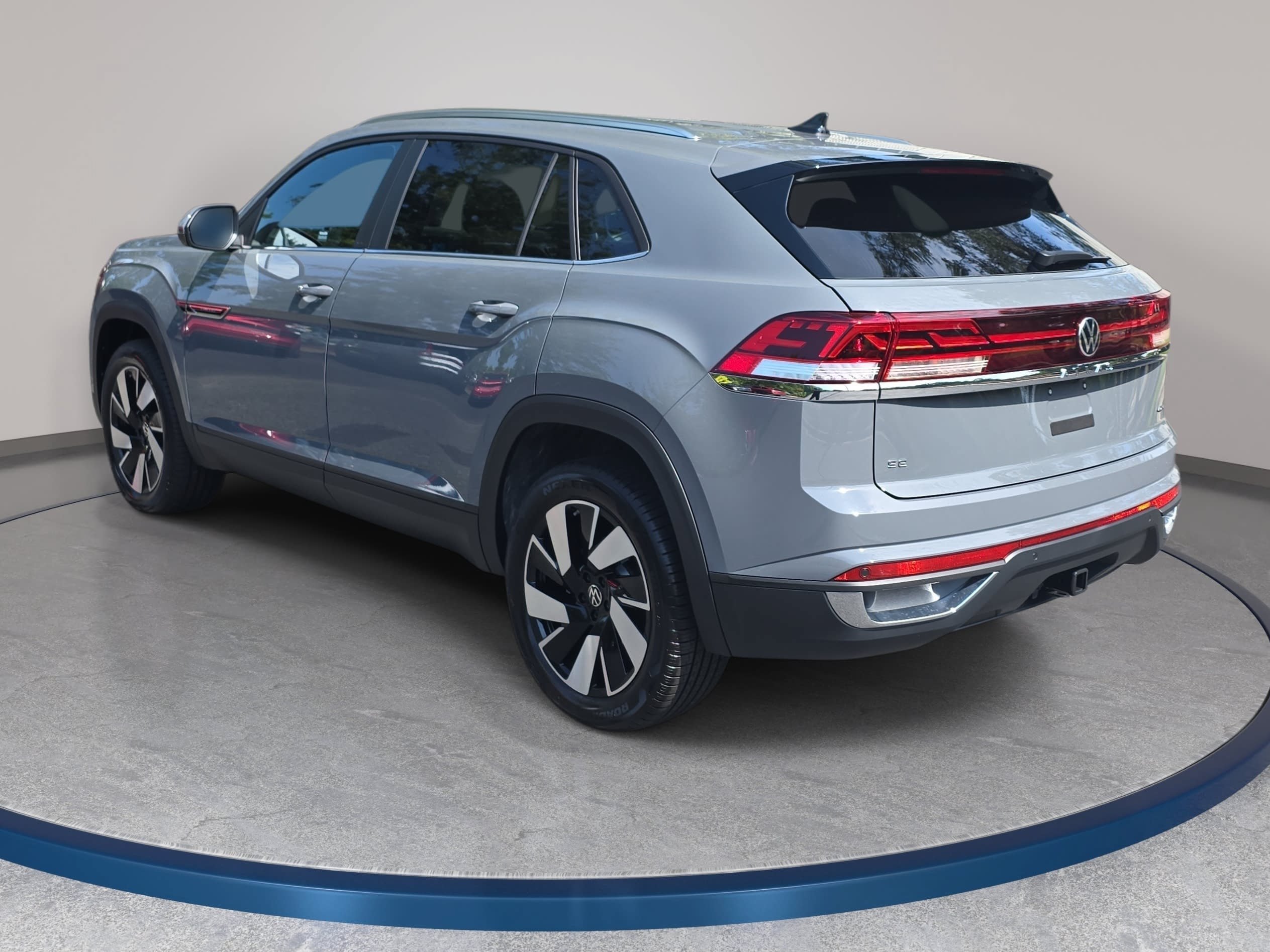 New 2026 Volkswagen Atlas Cross Sport SE AWD/4WD image 7