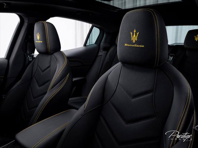 Used 2023 Maserati Grecale Trofeo AWD/4WD image 30