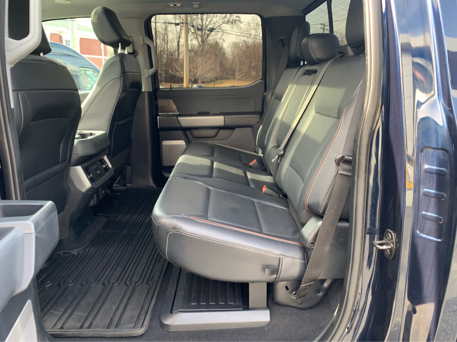 Used 2023 Ford F250 Lariat w/ Lariat Ultimate Package image 23