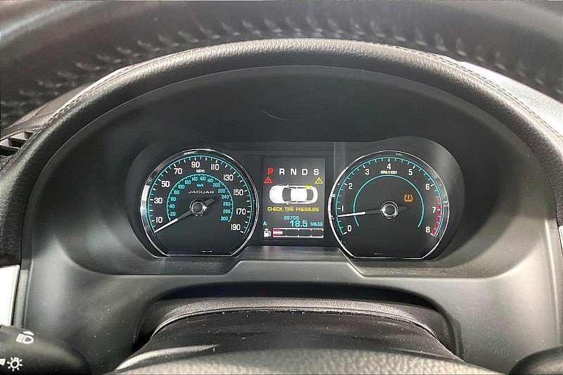 Used 2015 Jaguar XF Portfolio RWD image 19