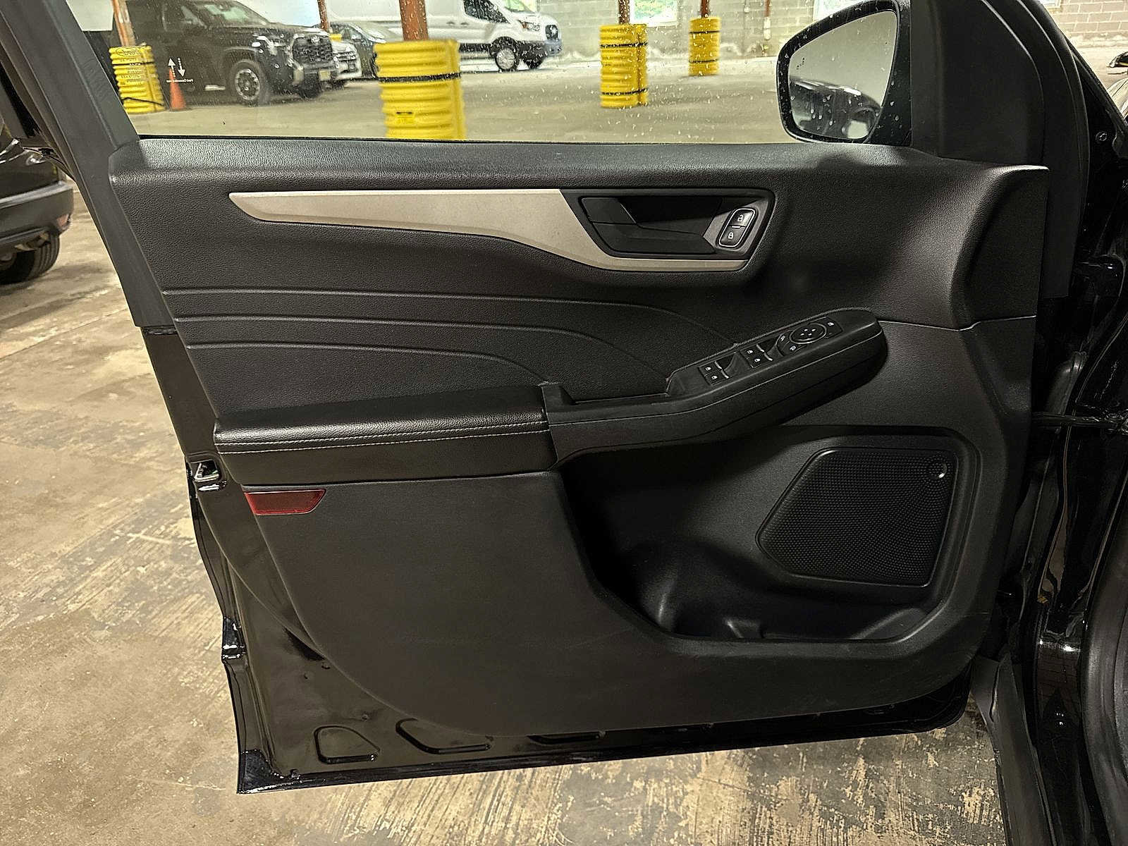 Used 2021 Ford Escape S image 28