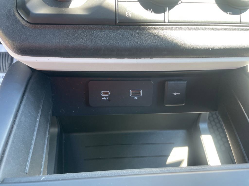 Used 2023 Land Rover Defender 110 S image 22