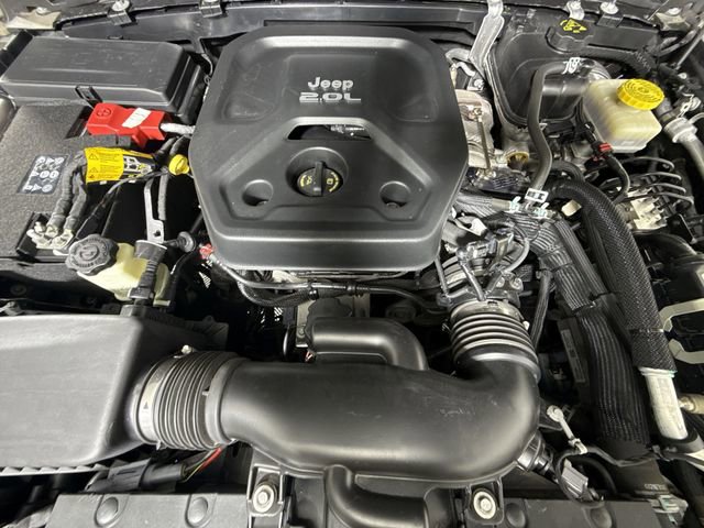 Used 2021 Jeep Wrangler Unlimited Sahara image 29