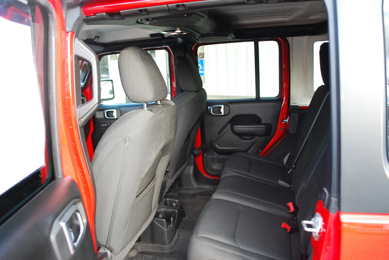 Used 2023 Jeep Wrangler Sport image 6