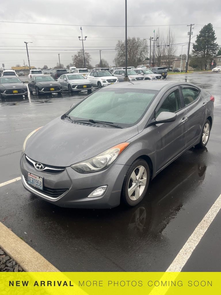Used 2012 Hyundai Elantra GLS w/ Preferred Pkg 3 image 2
