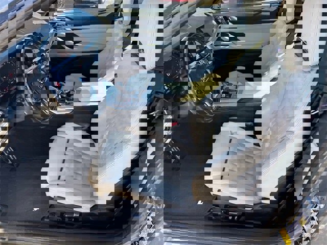 Used 2023 BMW M4 xDrive Competition w/ Executive Package image 9