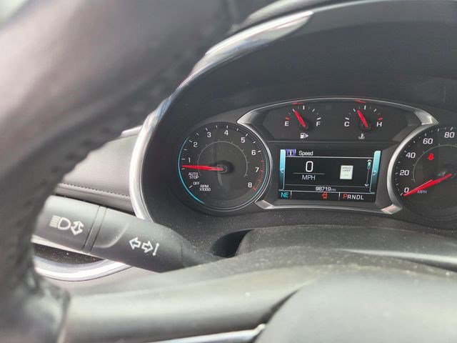 Used 2017 Chevrolet Malibu LT w/ Leather Package image 4