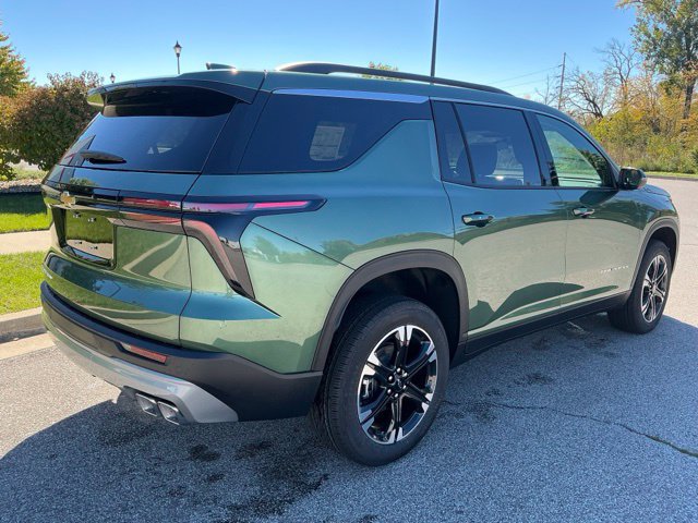 New 2027 Chevrolet Traverse LT w/ Sun and Wheel Package AWD/4WD image 6