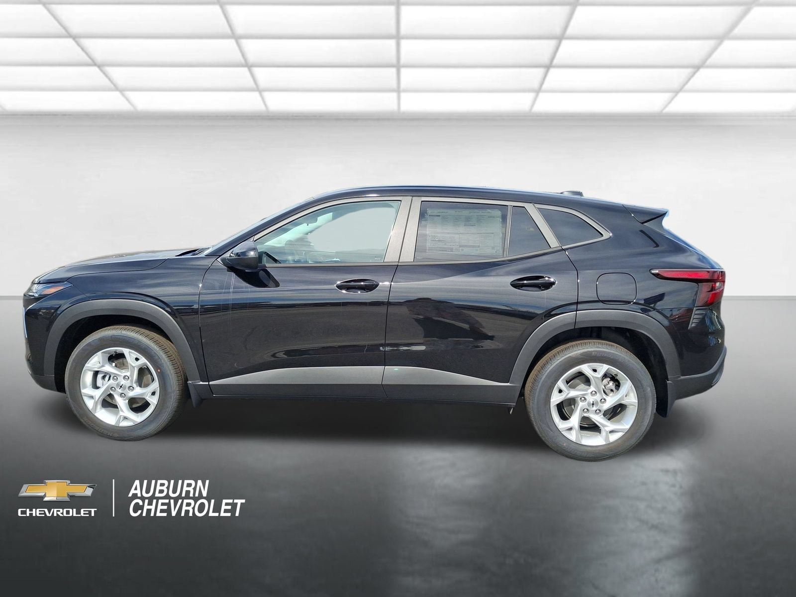 New 2026 Chevrolet Trax LS w/ LS Convenience Package FWD image 6