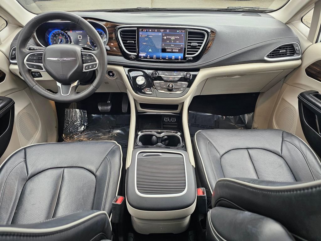Used 2023 Chrysler Pacifica Limited FWD image 20