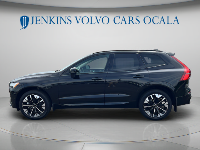New 2026 Volvo XC60 B5 Plus AWD/4WD image 6