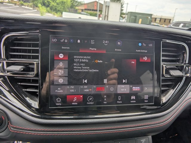 Used 2025 Dodge Durango GT AWD/4WD image 15