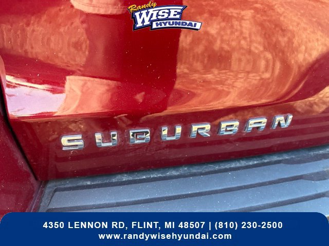Used 2020 Chevrolet Suburban LT AWD/4WD image 34