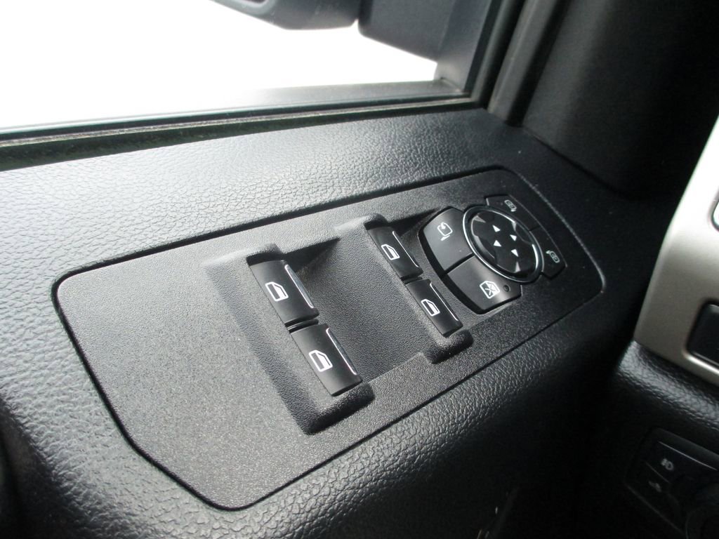 Used 2019 Ford F150 Lariat w/ Equipment Group 501A Mid image 27